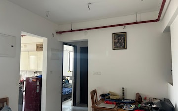 1 BHK Apartment For Rent in Mittal Tower, Louis Wadi