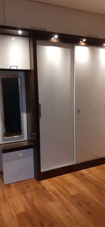 Room in 2.5 BHK Builder Floor at Signature Global Park 4 and 5, Sohna Sector 36 – for Rent