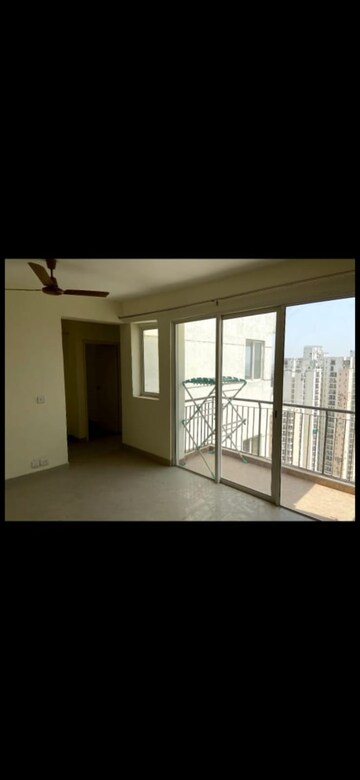 Room in 2 BHK Apartment at Jaypee Greens Aman, Sector 151 – for Sale