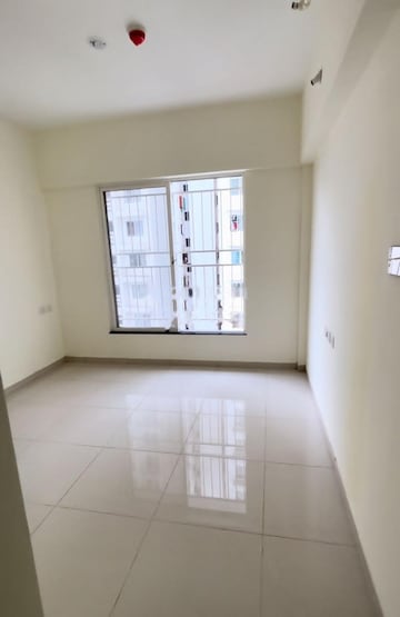 Room in 2 BHK Apartment at Kolte Patil Life Republic R 10, Hinjewadi – for Rent