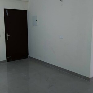 Room in 3 BHK Apartment at Proview Officer City 2, Sehani Khurd – for Sale