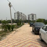100 Sq.Yd. Plot in Har Raj Enclave 