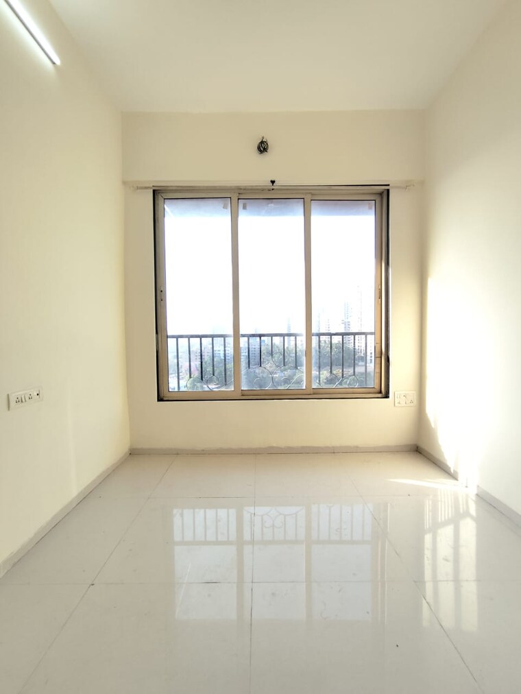 Room, je-and-vee-madhuban 3.5 Bedroom 1020 Sq.Ft. Apartment In Malad East Mumbai 8663624