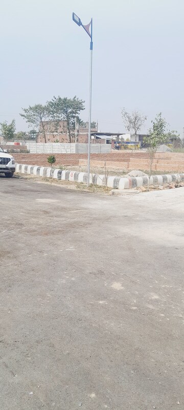  Plot – Exterior View View at Krishna Iscon Valley, Gosainganj - for Sale