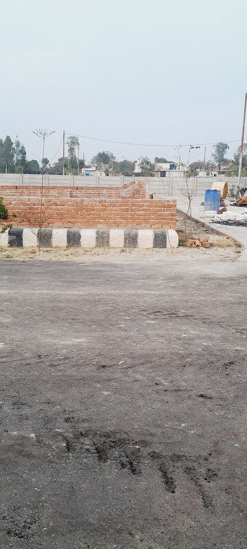  Plot – Exterior View View at Krishna Iscon Valley, Gosainganj - for Sale