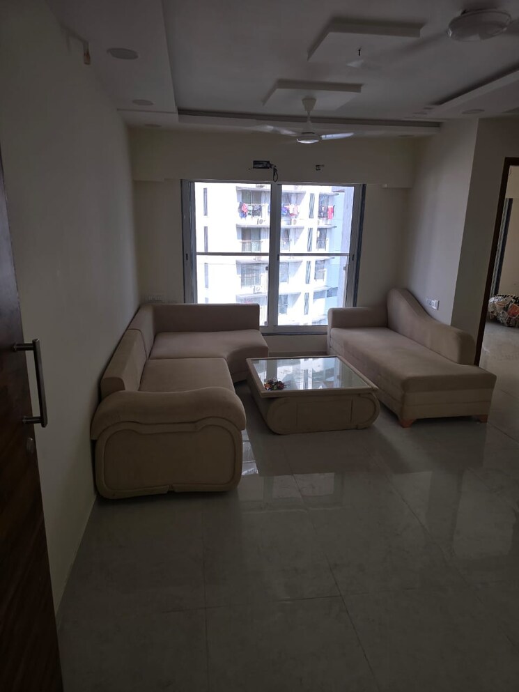 Living Room, k-raheja-palm-court 1 Bedroom 595 Sq.Ft. Apartment In Malad West Mumbai 8663679