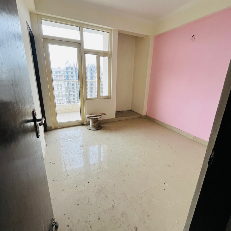 Room, proview-officer-city-2 2 Bedroom 995 Sq.Ft. Apartment In Sehani Khurd Ghaziabad 8663705