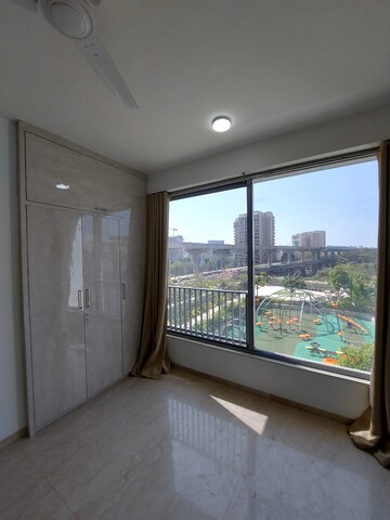 Bedroom in 3 BHK Apartment at Oberoi Exquisite Goregaon, Goregaon East – for Sale