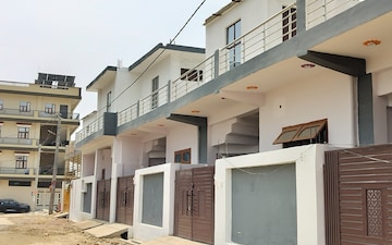 2 BHK Villa For Sale in Gomti Nagar