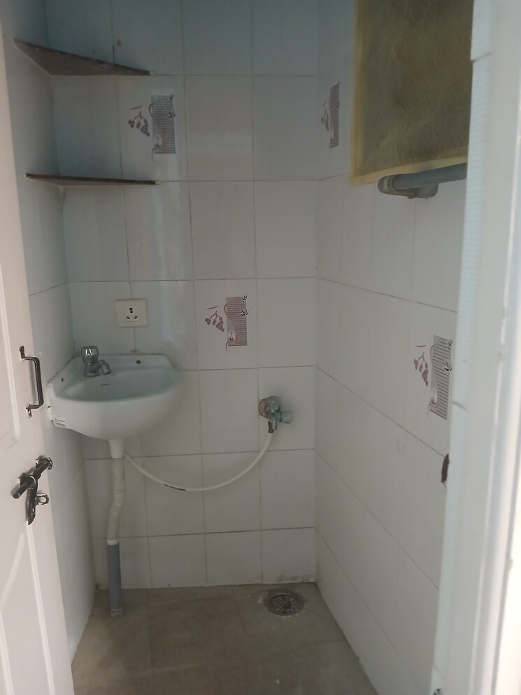 Bathroom, cv raman nagar 2 Bedroom 1100 Sq.Ft. Apartment In Cv Raman Nagar Bangalore 8663690