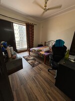 2 BHK + Study Room 160 Sq.Yd. Builder Floor in Sushant Lok 3