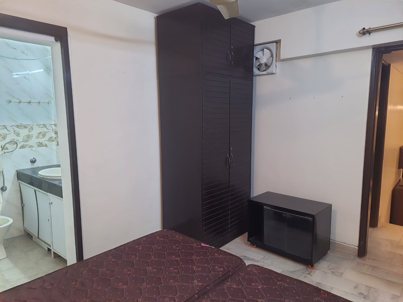 2 BHK Builder Floor For Rent in Greater Kailash