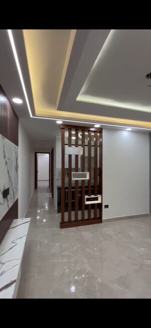 Room in 3 BHK Builder Floor at Govindpuri – for Sale