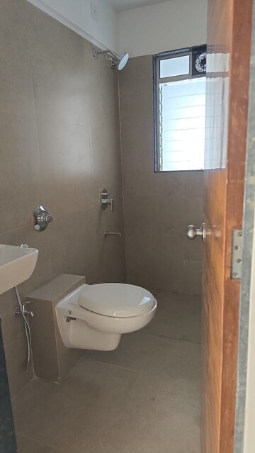 1 BHK Apartment For Rent in Omkar Signet, Malad East