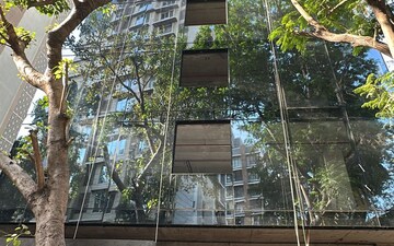 Office Space For Rent in Khar West