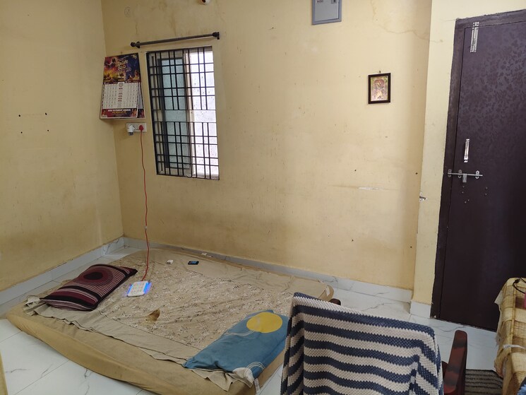 Bedroom, gayathri-residency-borabanda 1 Bedroom 500 Sq.Ft. Independent House In Borabanda Hyderabad 8663880