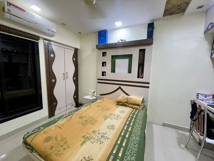 Living Room, kanakia-spaces-niharika 2.5 Bedroom 1180 Sq.Ft. Apartment In Manpada Thane 8663823