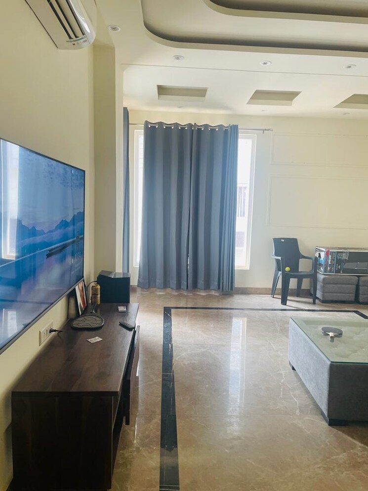 Kitchen, ardee-city 4 Bedroom 4500 Sq.Ft. Apartment In Sector 52 Gurgaon 8663850