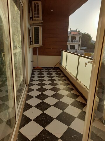 Balcony in 4 BHK Apartment at Ardee City, Sector 52 – for Rent