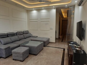 Living Room in 4 BHK Apartment at Ardee City, Sector 52 – for Rent