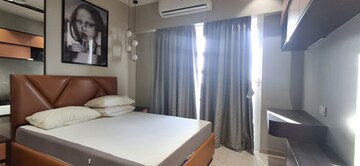 Bedroom in 1 BHK Apartment at Omkar Signet, Malad East – for Rent
