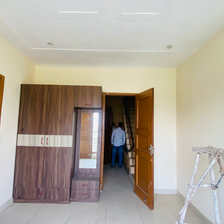 undefined, omaxe-new-chandigarh 5 Bedroom 200 Sq.Yd. Independent House In Mullanpur Chandigarh 8663914