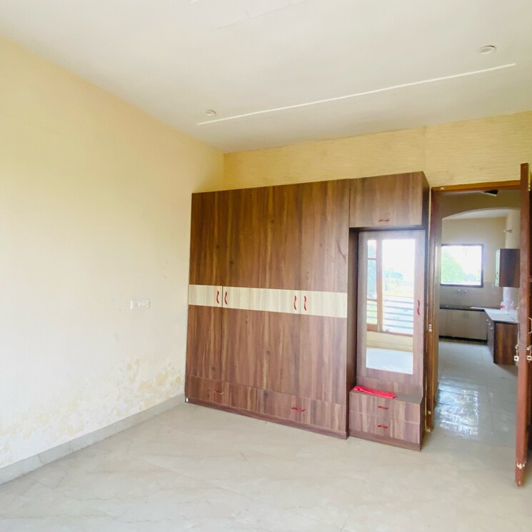 Room, omaxe-new-chandigarh 5 Bedroom 200 Sq.Yd. Independent House In Mullanpur Chandigarh 8663914