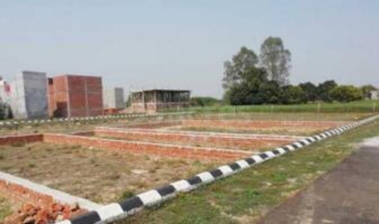 undefined, sector 151  300 Sq.Mt. Plot In Sector 151 Noida 8663899