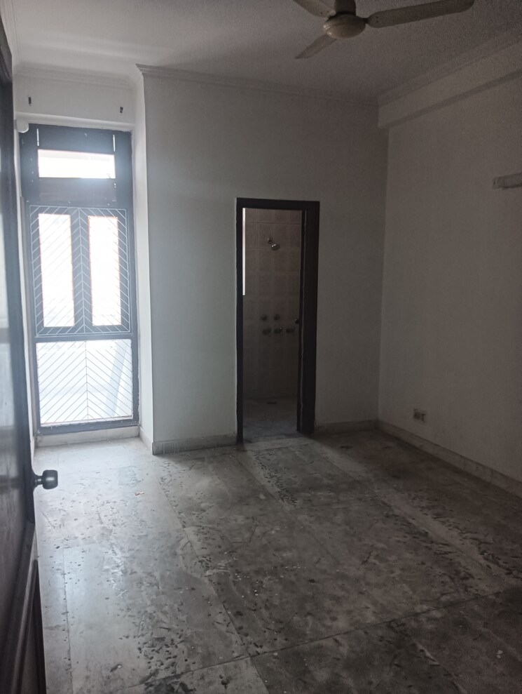 Room, malviya nagar 3 Bedroom 1800 Sq.Ft. Builder Floor In Malviya Nagar Delhi 8663965
