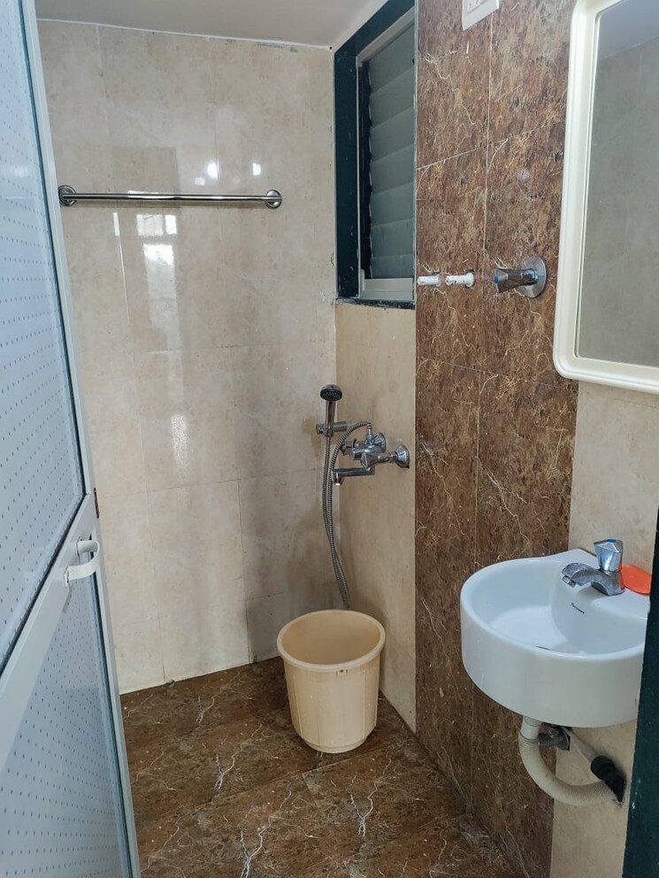 Bathroom, marathon-neo-hills 1 Bedroom 580 Sq.Ft. Apartment In Tembhipada Mumbai 8663930