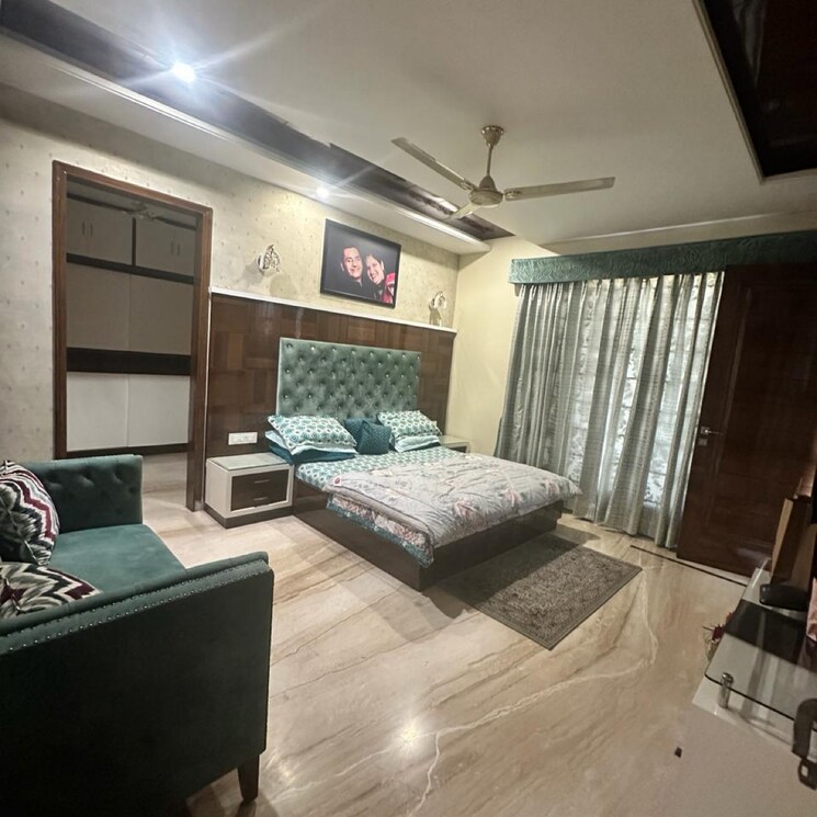 Master Bedroom, sector 80 6 Bedroom 256 Sq.Yd. Independent House In Sector 80 Mohali 8663946
