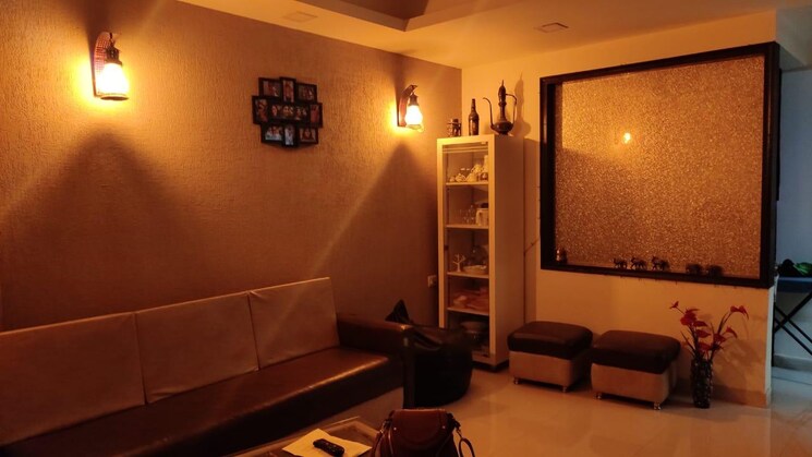 Living Room, dlf-city-phase-iv 2 Bedroom 1500 Sq.Ft. Apartment In Dlf Phase iv Gurgaon 8663936