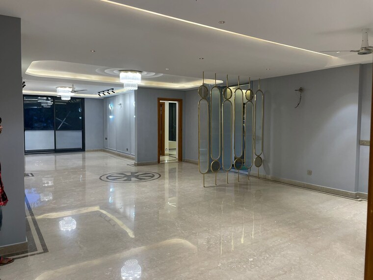 Room, sector 45 4 Bedroom 500 Sq.Yd. Builder Floor In Sector 45 Gurgaon 8663999