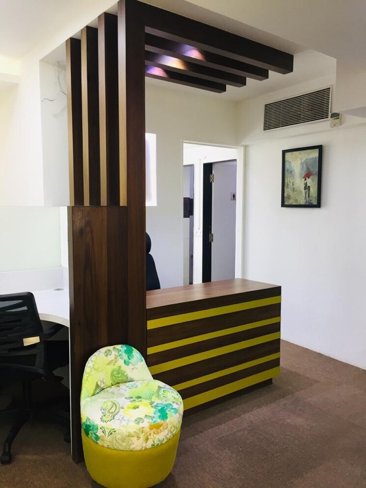 undefined, wadhwa-the-capital Commercial Office Space 3025 Sq.Ft. In Bandra East Mumbai 8663996