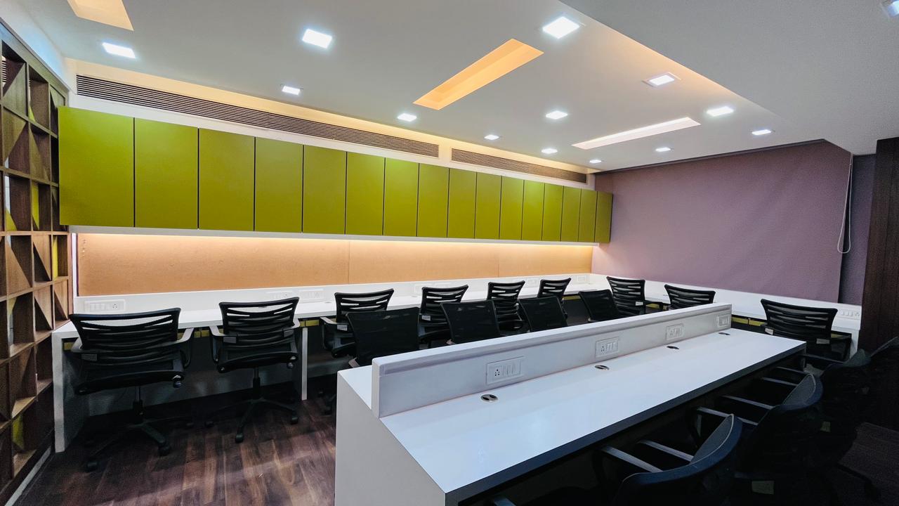 Office Space For Rent in Wadhwa The Capital