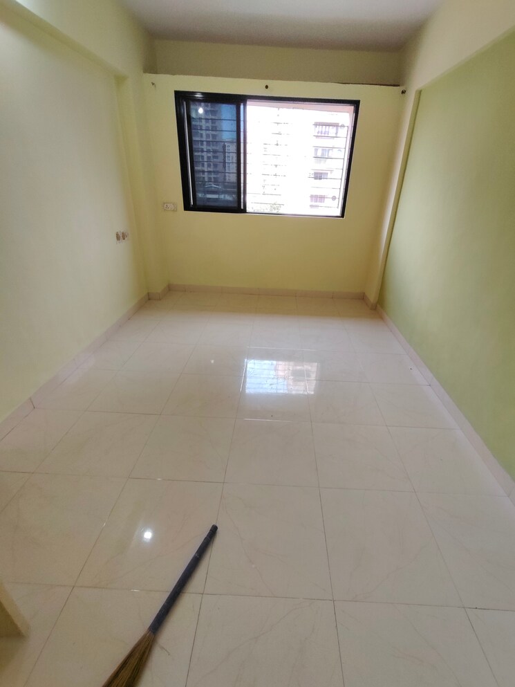 Room, godrej-hill 1 Bedroom 712 Sq.Ft. Apartment In Kalyan West Thane 8664047