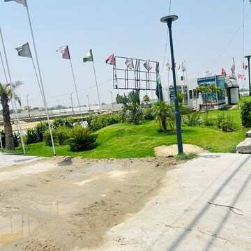  Plot – Exterior View View at Sector 33 - for Sale