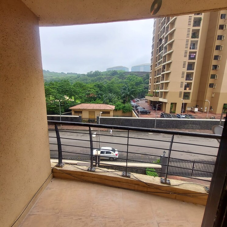 Balcony, k-raheja-raheja-residency 3 Bedroom 1300 Sq.Ft. Apartment In Malad East Mumbai 8664038