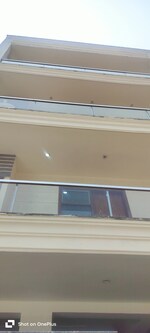 2250 Sq.Yd. Plot in Luxury Builder Floor 