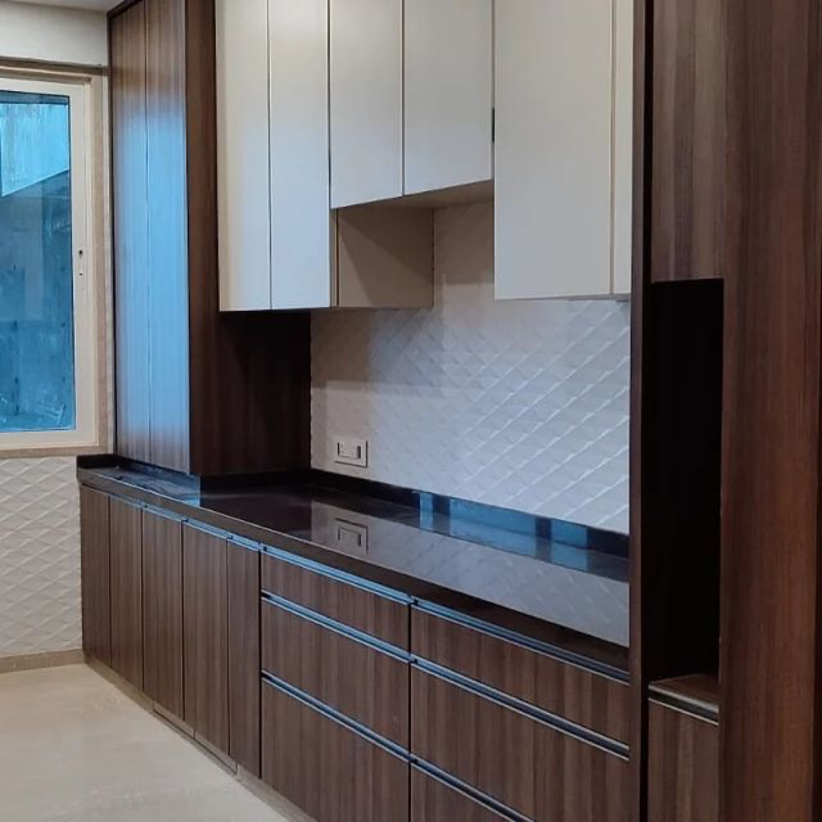 3 BHK 1300 Sq.Ft. Apartment in Mahindra Lifespace Eminente Aspen