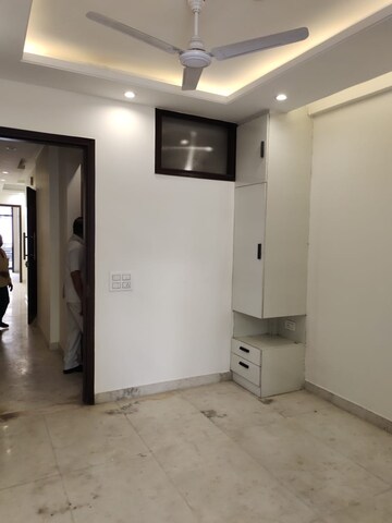 Room in 1 BHK Builder Floor at Malviya Nagar – for Rent