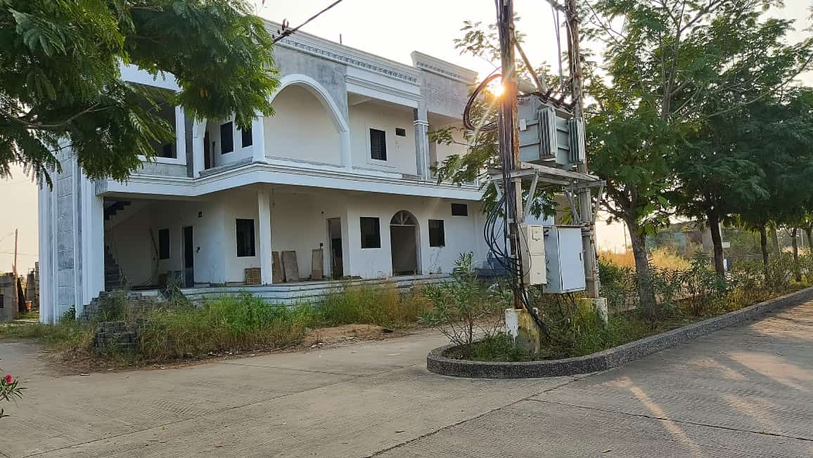 Plot For Sale in Mgr Princess Hilltop