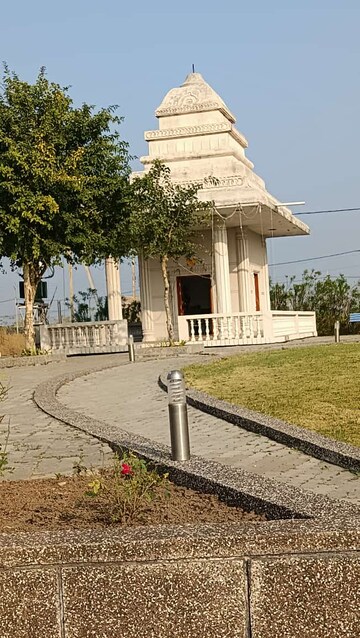  Plot – Exterior View View at Ujjain Road - for Sale