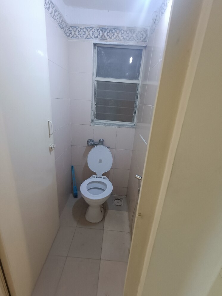 Bathroom, sanpada 2 Bedroom 1035 Sq.Ft. Apartment In Sanpada Navi Mumbai 8664108