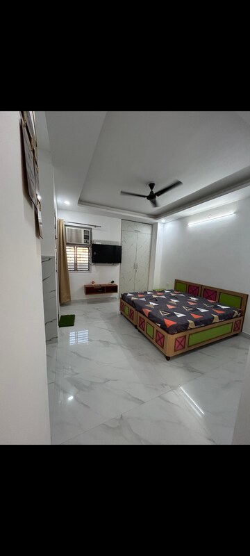 Bedroom in 1 BHK Builder Floor at Sushant Lok 3, Sector 57 – for Rent