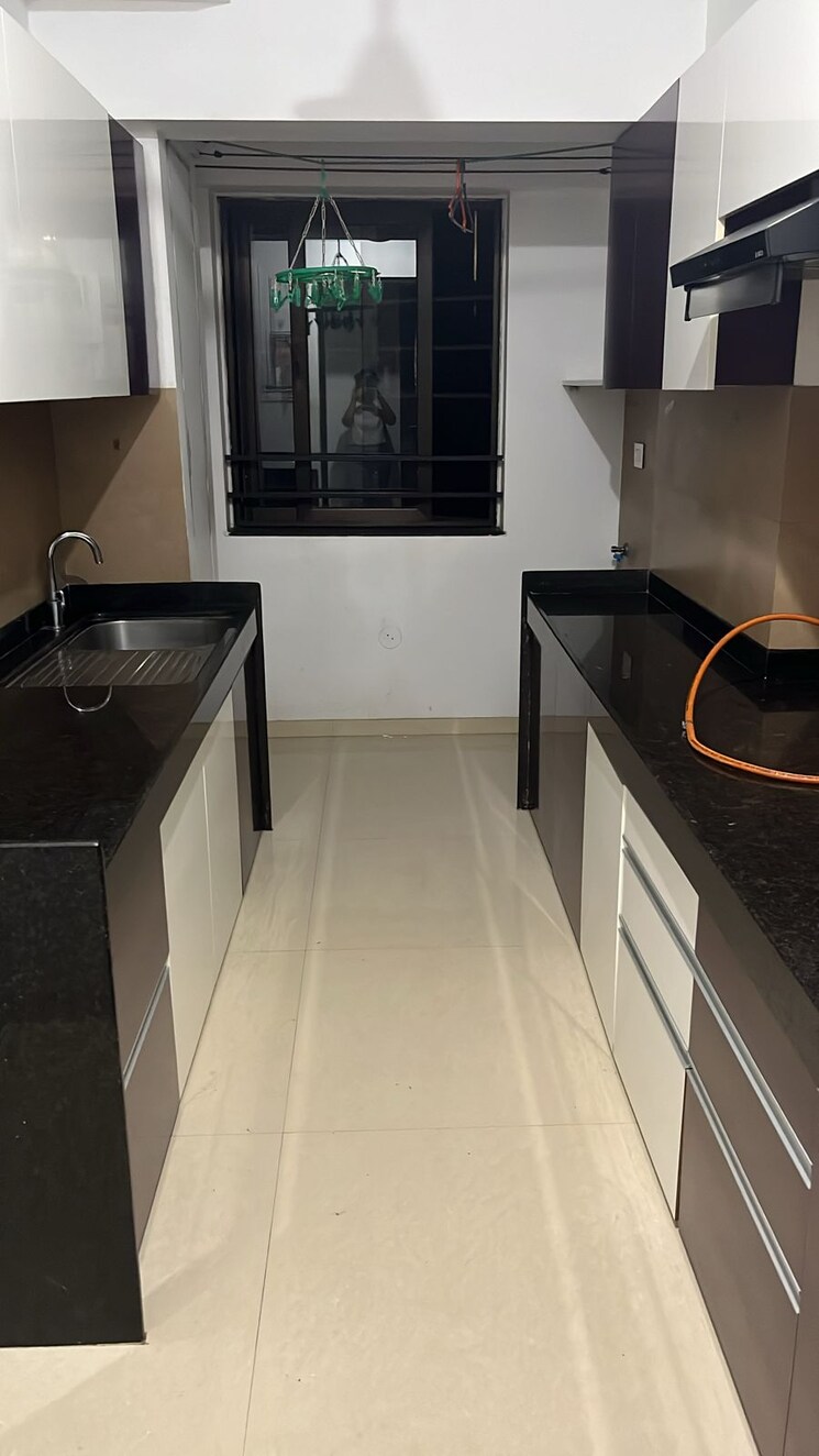 Kitchen, rustomjee-crown 4 Bedroom 2500 Sq.Ft. Apartment In Prabhadevi Mumbai 8664217