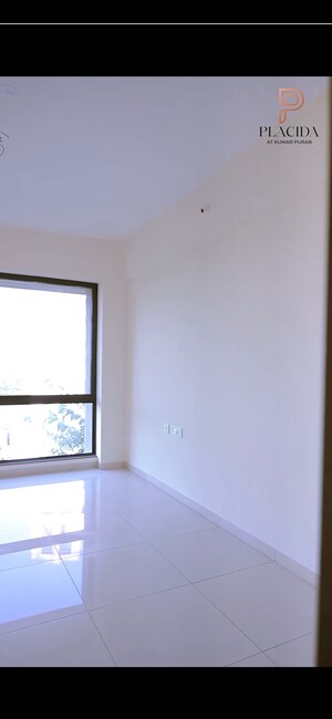 Room in 2 BHK Apartment at Kumar Purab, Hadapsar – for Sale