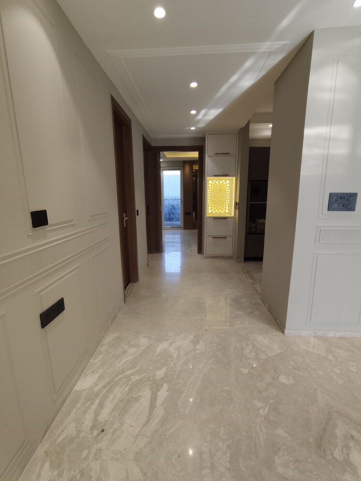 Room, kohli-one-malibu-town 3 Bedroom 240 Sq.Yd. Builder Floor In Sector 47 Gurgaon 8664260