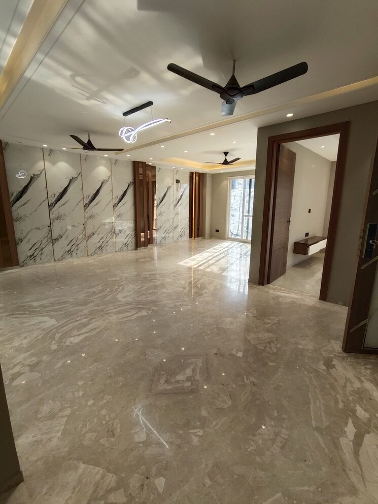 Room, kohli-one-malibu-town 3 Bedroom 240 Sq.Yd. Builder Floor In Sector 47 Gurgaon 8664260