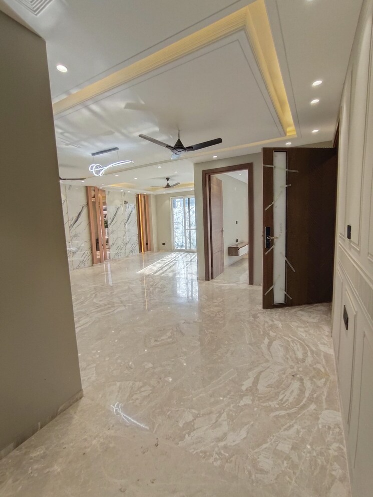 Room, kohli-one-malibu-town 3 Bedroom 240 Sq.Yd. Builder Floor In Sector 47 Gurgaon 8664260